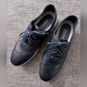 Cole‎ Haan Women’s Zerogrand Wing Tip Oxford Navy Blue Leather Sneaker Size 9 B